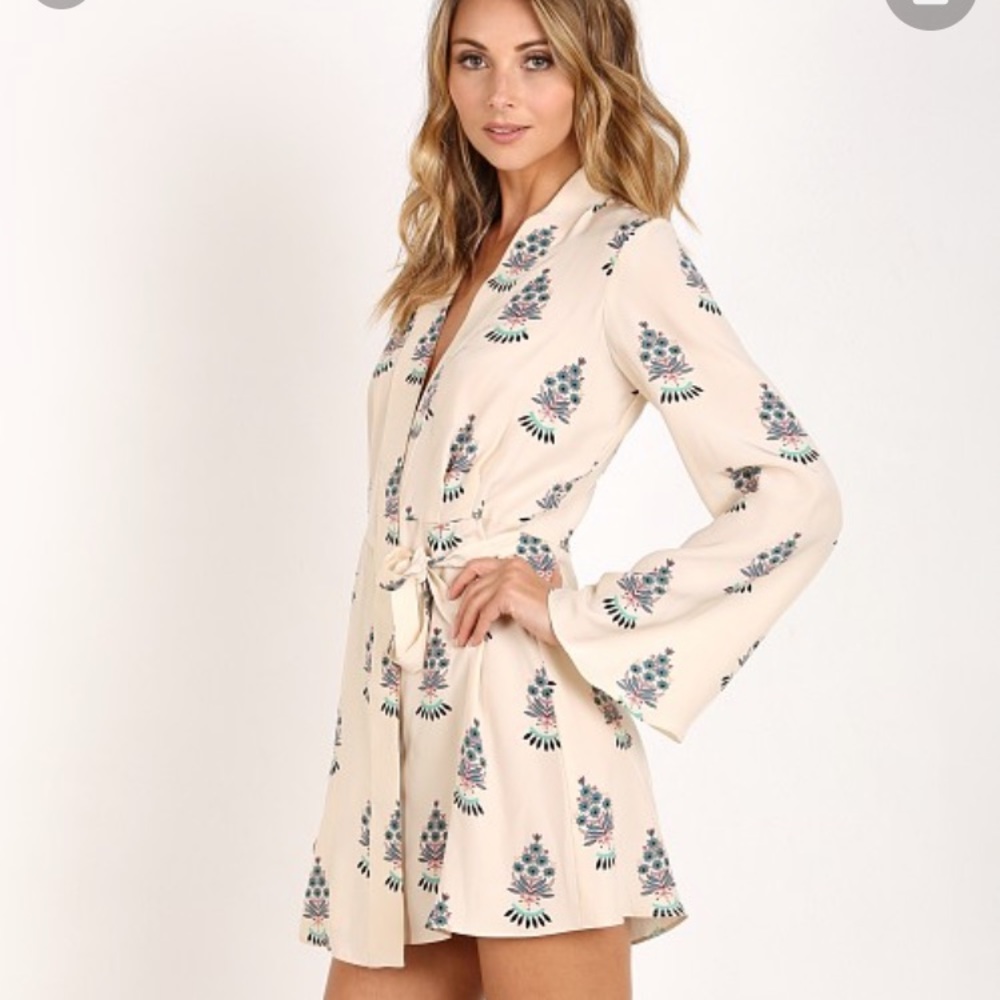 Stone Cold Fox Hamlet Dress Ivory Fleur